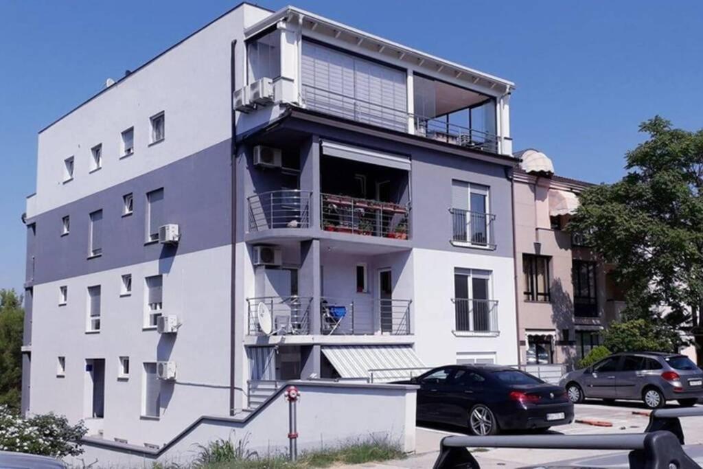 Apartman Franko - Uz Parking Pula Ngoại thất bức ảnh