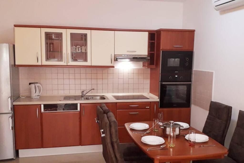 Apartman Franko - Uz Parking Pula Ngoại thất bức ảnh